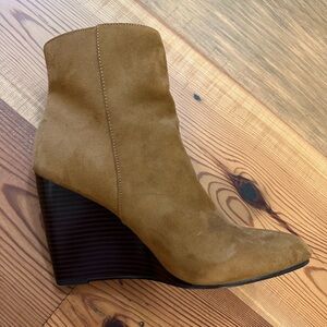 Forever21 Tan Ankle Boots